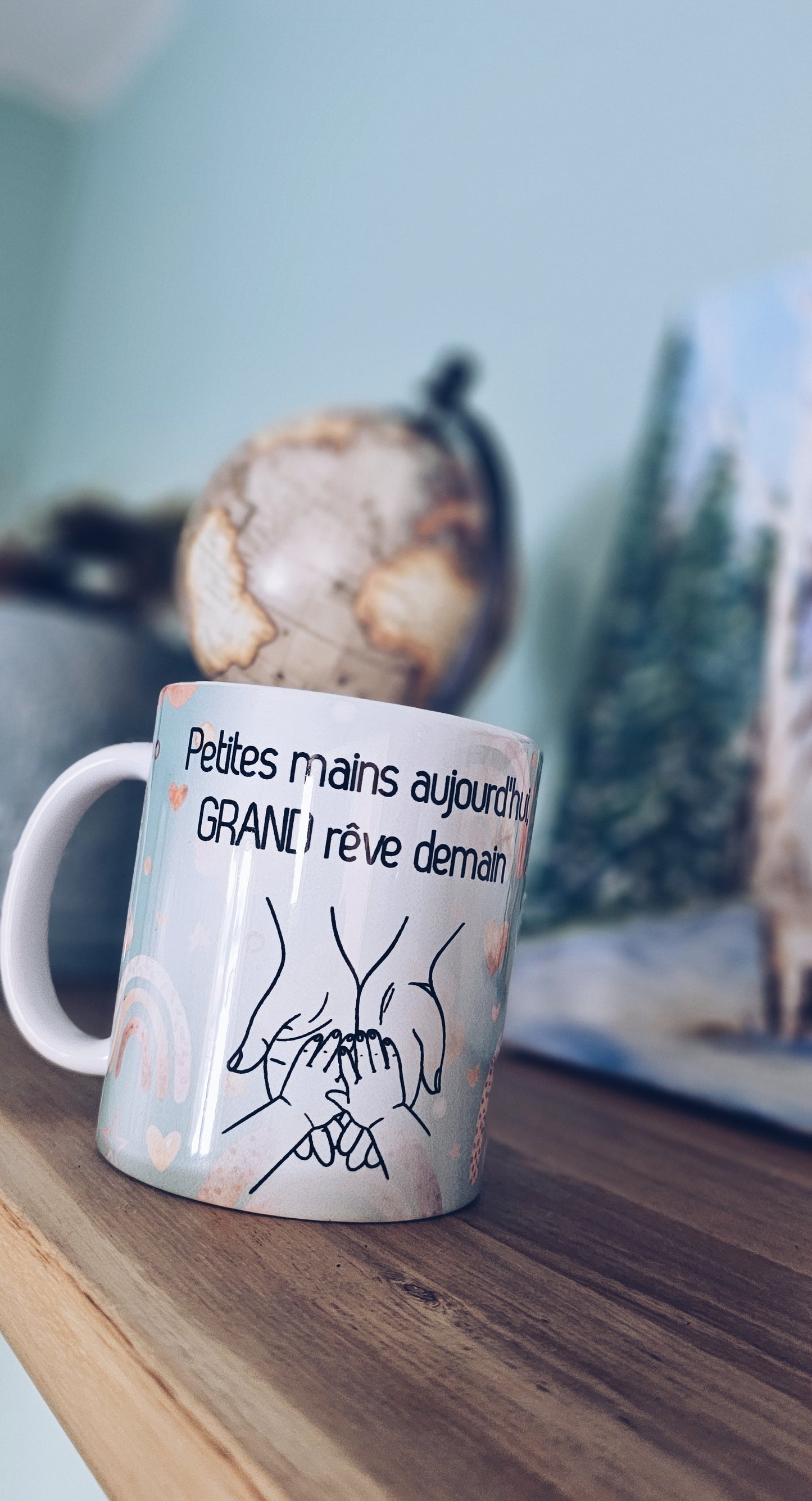 Tasse – petites mains aujourd'hui, grands rêves demain