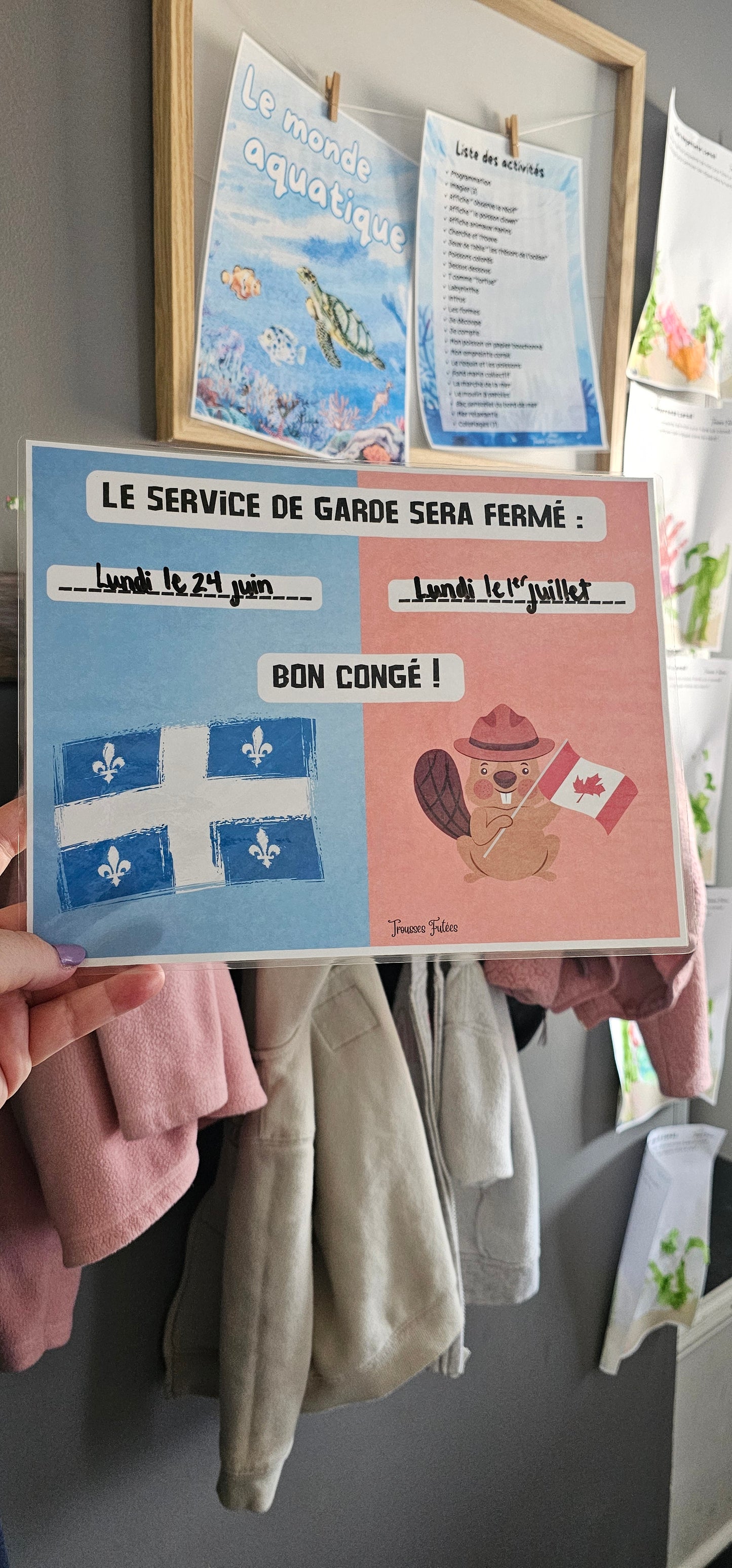 Affiche les journées fériées du Québec et du Canada.