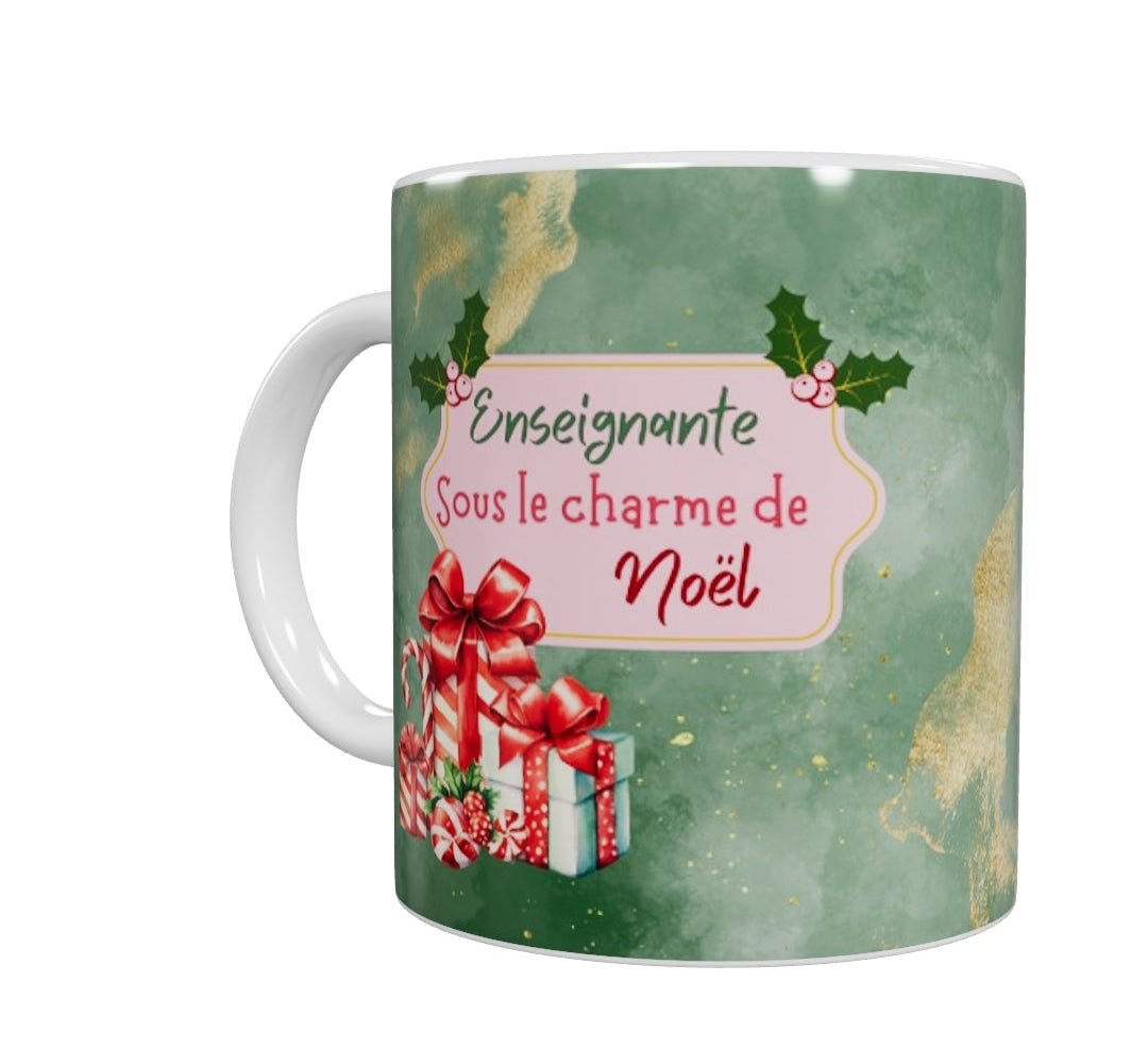 Tasse - Maman, éducatrice, enseignante sous le charme de Noël - Modèle 1